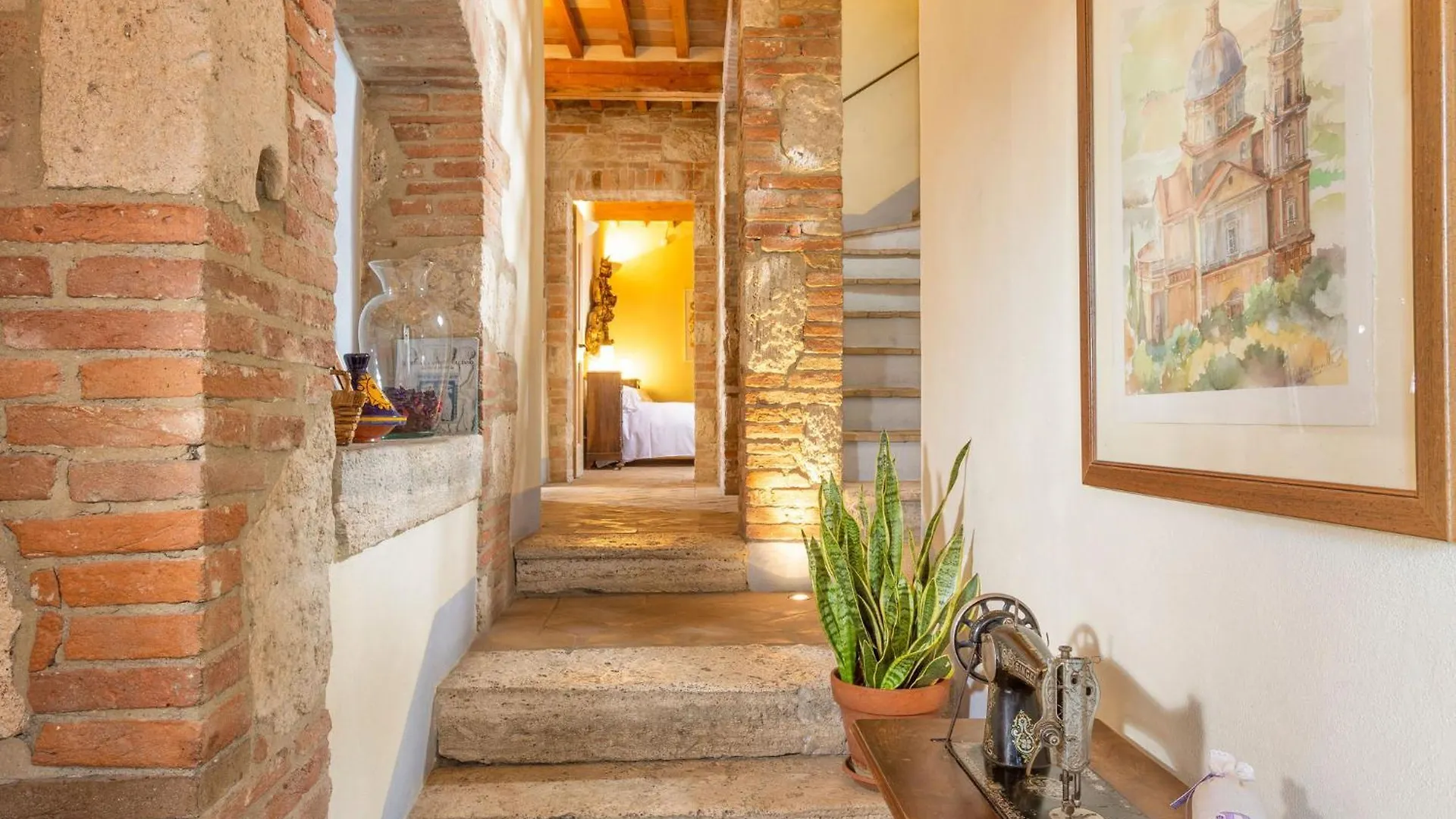 Locanda Del Vino Nobile, Montepulciano Rooms Ac, Wi-Fi contacts